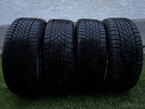 Zimne komplet kolesa 235/45 R18 98V - 2