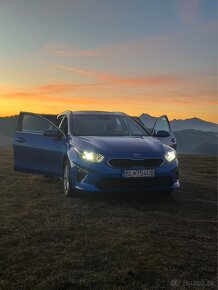 KIA Cee’d wagon 1.6 crdi automat - 2