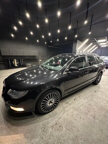 Škoda superb 2,0 CR dsg - 2