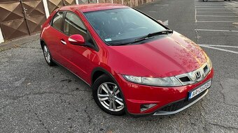 Honda Civic 1.4i Comfort Hatchback 2011 - 2