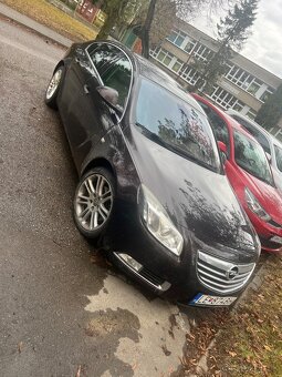 Opel insignia - 2