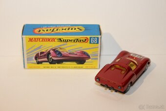 Matchbox SF Porsche 910 - 2