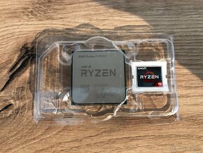 Procesor AMD Ryzen 9 3900X - 2