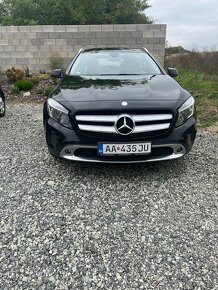 Mercedes GLA trieda 220d 4MATIC A/T - 2