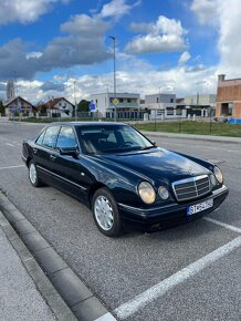 Mercedes-Benz W210 - 2