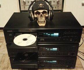 ONKYO 3x CD Player - 2