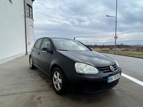 Volkswagen Golf - 2