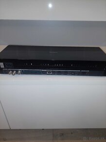 Prerdám pripojovací ONE CONNECT BOX k TV Samsung. - 2