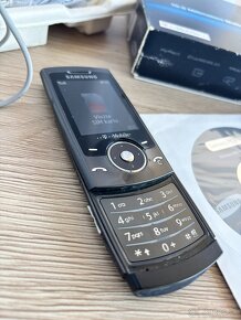 Samsung U600 - 2