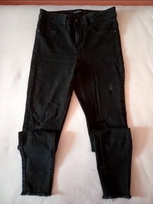 Čierne skinny jeans CROPP - 2