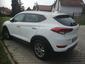 Hyundai Tucson - 2