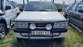 Opel Frontera 2.8 td isuzu motor  bez  Korozie,španiel - 2