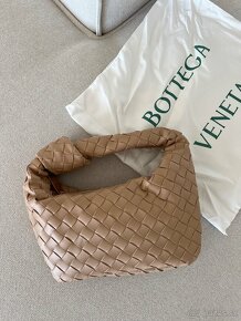 Bottega Veneta Jodie kabelka béžová - 2