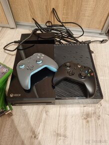 Predám Xbox One - 2