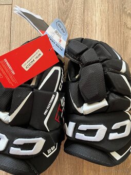 Hokejové rukavice CCM Jetspeed FT6 pro - Black - 2