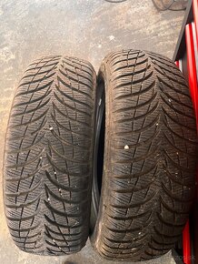 195/60R15 Good Year zimne - 2