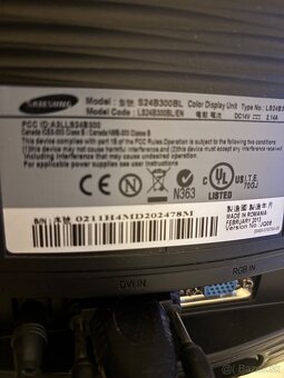 Samsung SyncMaster S24B300 24” - 2