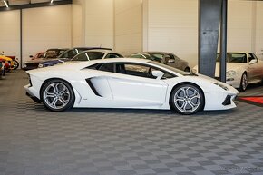 Lamborghini Aventador LP700-4 Skladom - 2