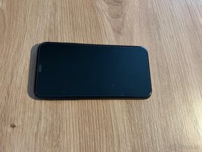 iPhone 11 64GB black - 2