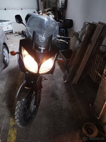 Suzuki VStrom - 2