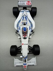 F1 STEWART FORD SF2 1998 BARRICHELLO HOTWHEELS 1:18 - 2