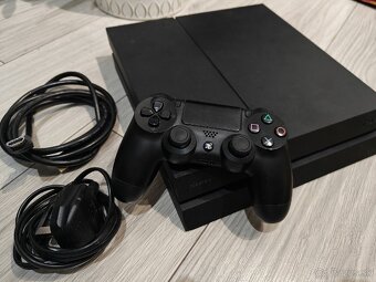 Playstation 4 500GB - 2