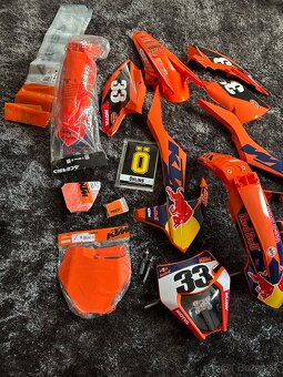 Ktm exc/ sx 16-19’ RB factory plasty/ sada plastov - 2