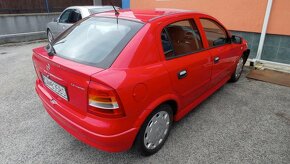 Opel Astra G - 2