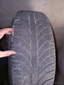 Zimné pneu 215/65 r16 - 2