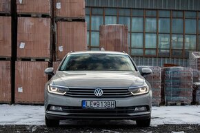 Volkswagen Passat Variant 2.0 TDI Comfortline DSG - 2