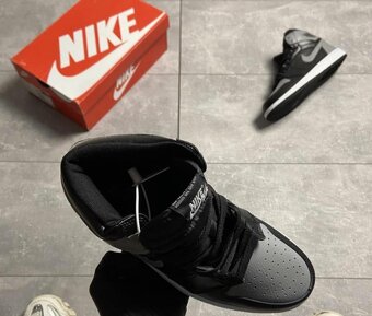 Nike Air Jordan 1 Retro High Shadow - 2