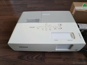 Projektor Epson EMP-822H - 2