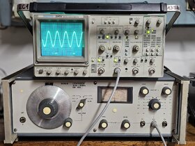 osciloskop TEKTRONIX 2245A >4x100MHz / oscilator Tesla BM492 - 2