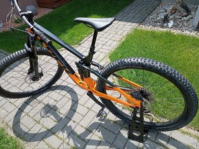 Trek fuel EX 5 deore lithium grey/ marigold 2023 
 - 2