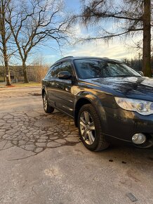 Subaru Outback 2.5i 121kw  Premium MT - 2