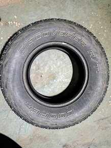 255/70 R16 111T Cooper Discoverer - 2