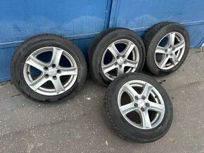 195/60R15 6,5Jx15H2 ET 38 5x100 zimný komlpet Toyota - 2