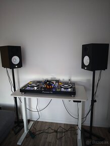 Pioneer XDJ XZ + Yamaha HS8 + stojany - 2