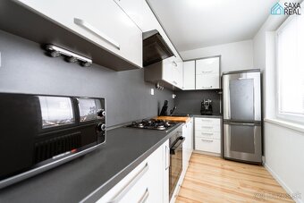 Luxusný 3 izb.byt 68 m2 + loggia 4m2, klima, výhľad na Tatry - 2