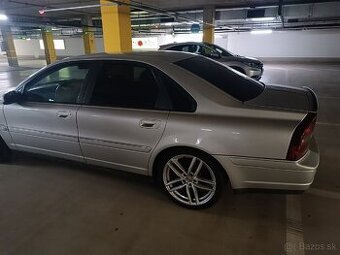 Volvo S80 - 2