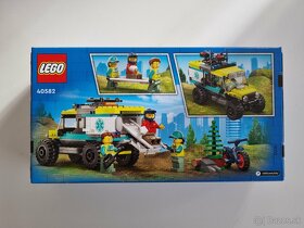 LEGO 40582 Terénna sanitka 4 x 4 - 2