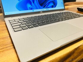 Dell Latitude 5520, i5- 11.gen. (2021) - 2