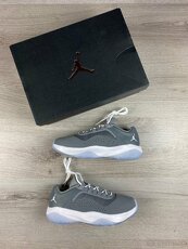 air jordan CMFT low (GS) tenisky - 2