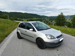 Ford Fiesta - 2