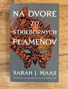 Sarah J Maas Na dvore z Tŕňov a Ruží - 2