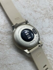 Garmin vivomove style - 2