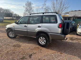 Nissan Terrano 3.0 TD 4x4 - 2