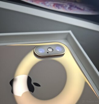 IPhone XS 64GB Gold – Perfektný stav, NOVÁ BATÉRIA 100 % - 2