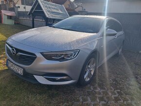 Opel Insignia B Tourer/Combi - 2