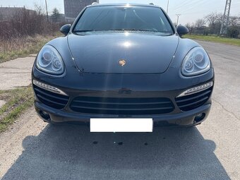 Porsche Cayenne - 2